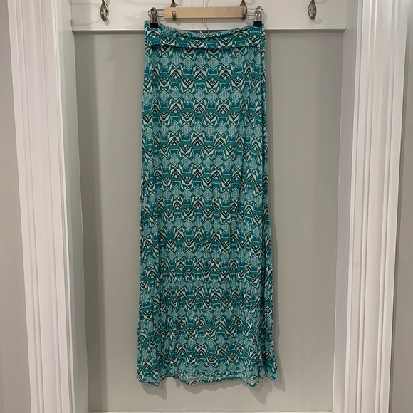 Wet Seal Dresses & Skirts - Print Maxi Skirt